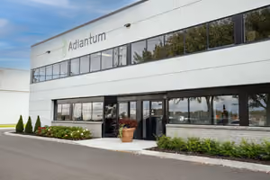 Usine d'Adiantum Productions à Sainte-Julie (Québec)